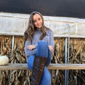 Meet your Posher, Halley